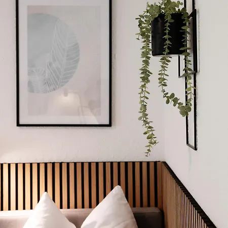 Exklusiv Kueche Office Streaming Minibar 2003 Lägenhet Bonn