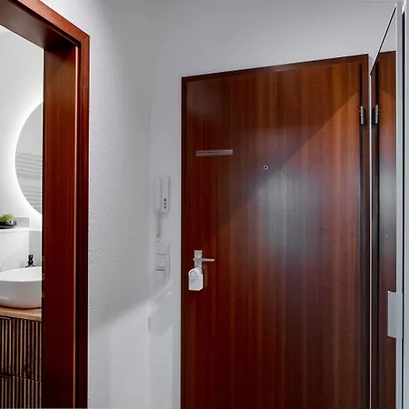 Exklusiv Kueche Office Streaming Minibar 2003