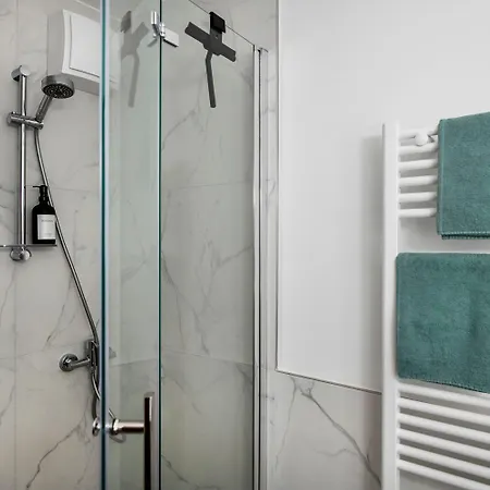 Exklusiv Kueche Office Streaming Minibar 2003