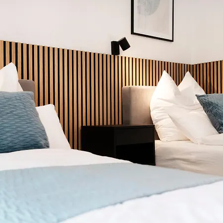 Exklusiv Kueche Office Streaming Minibar 2003 Lägenhet