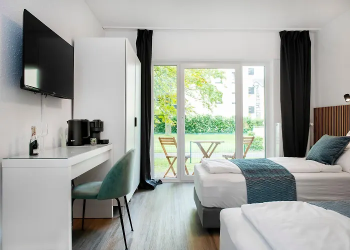 Exklusiv Kueche Office Streaming Minibar 2003 Appartamento Bonn