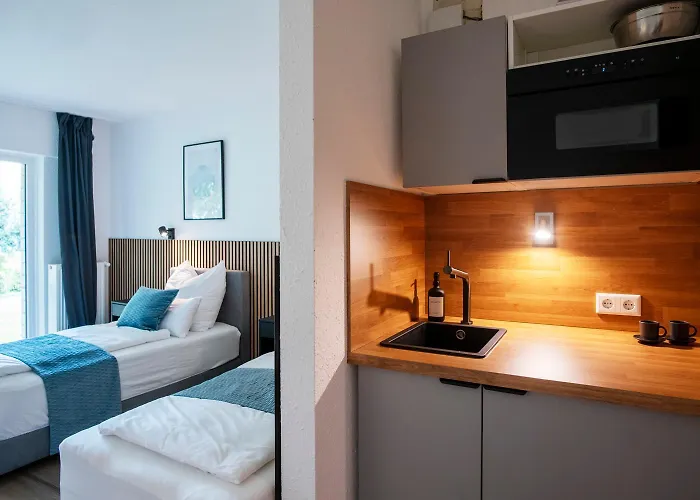 Exklusiv Kueche Office Streaming Minibar 2003 Appartamento Bonn