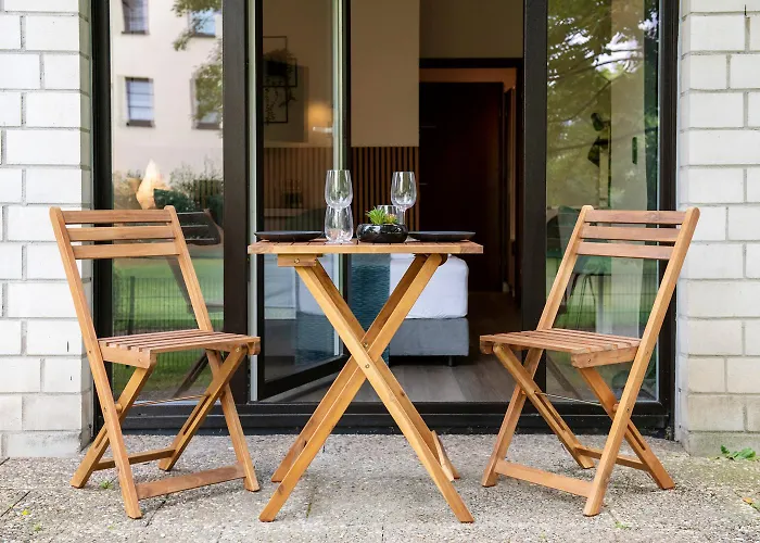 Exklusiv Kueche Office Streaming Minibar 2003 شقة